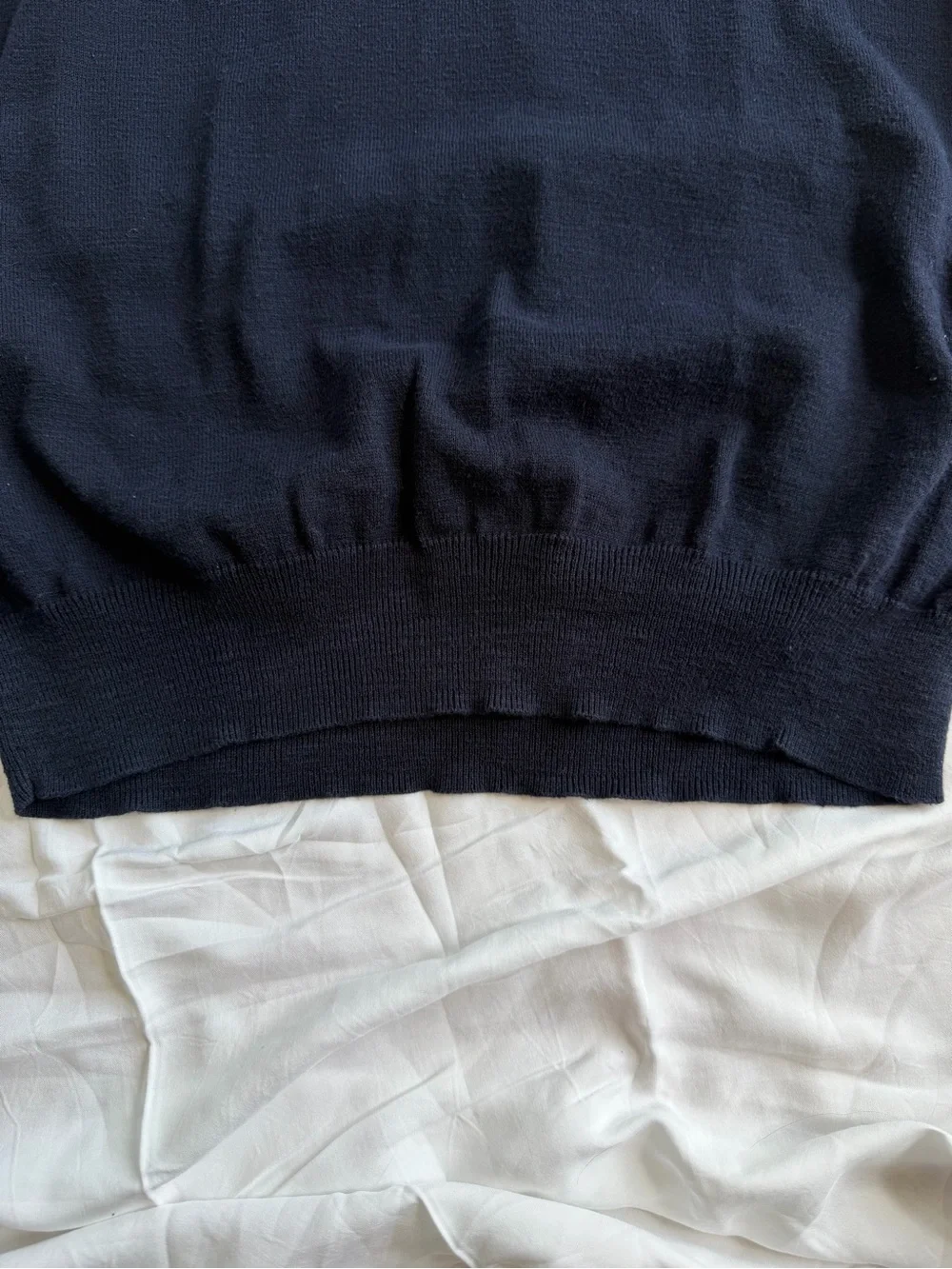 J.Crew 100% Cotton V-Neck Sweater Vest Navy Tipped Trim Men’s Medium Preppy